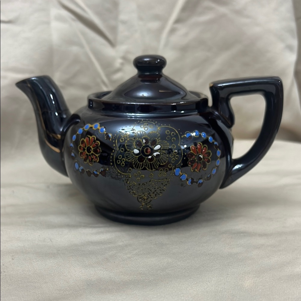 Antique Japanese Hand Painted Tea Pot